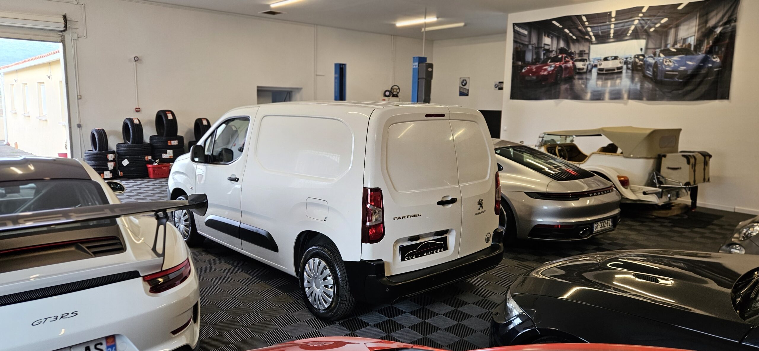 PEUGEOT PARTNER 1.6L HDI 100 PREMIUM