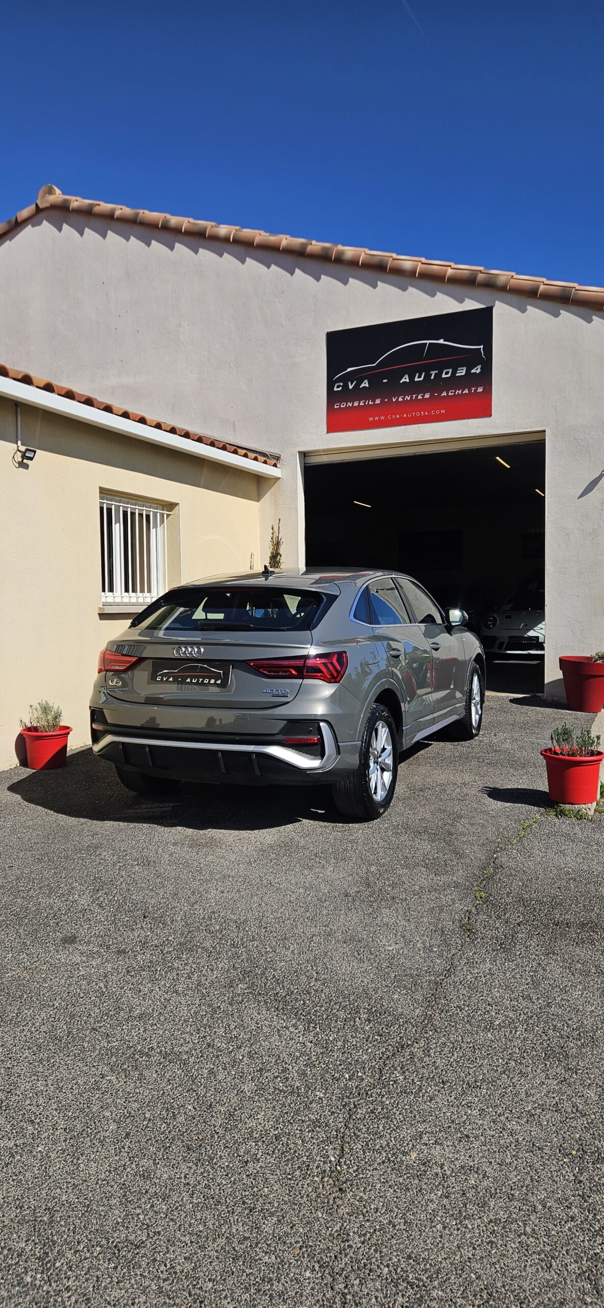 AUDI Q3 SPORTBACK 40 TDI 200 CH S-LINE S-TRONIC