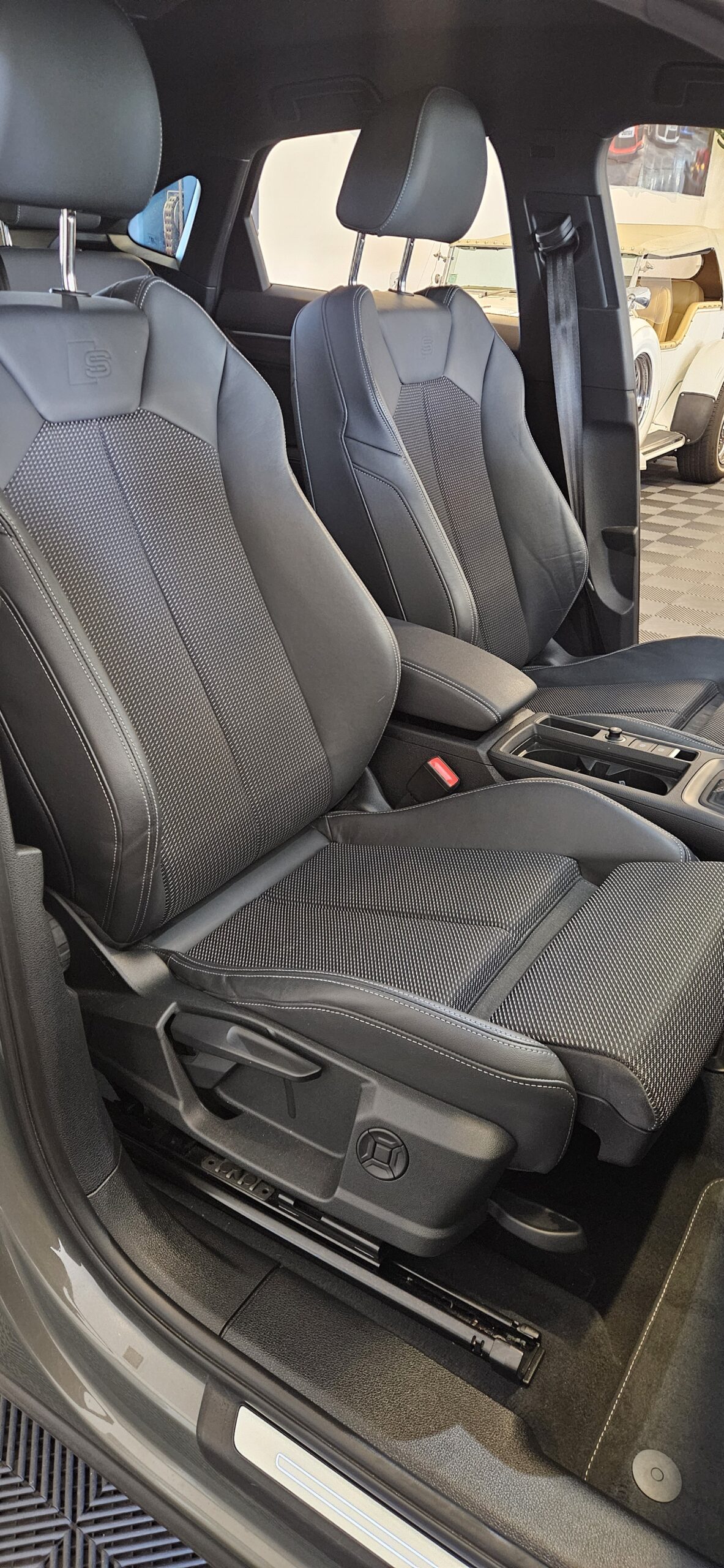 AUDI Q3 SPORTBACK 40 TDI 200 CH S-LINE S-TRONIC