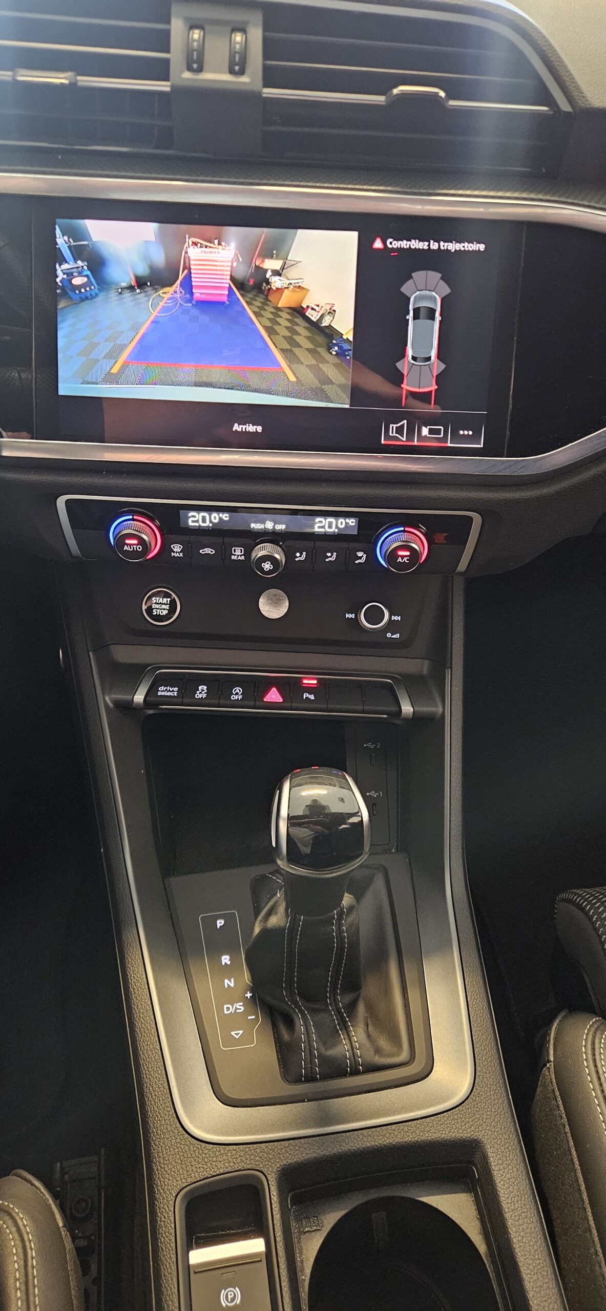 AUDI Q3 SPORTBACK 40 TDI 200 CH S-LINE S-TRONIC