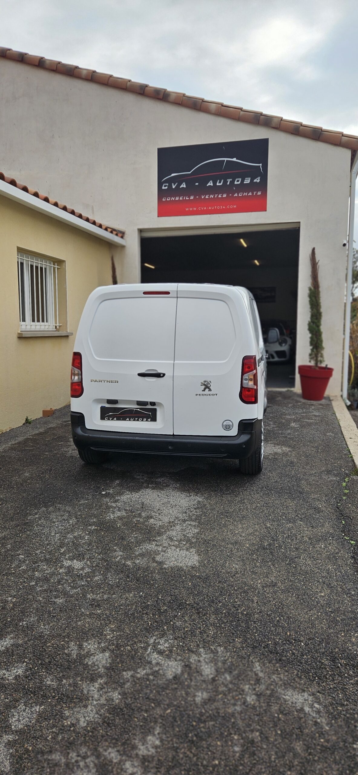PEUGEOT PARTNER 1.6L HDI 75CH