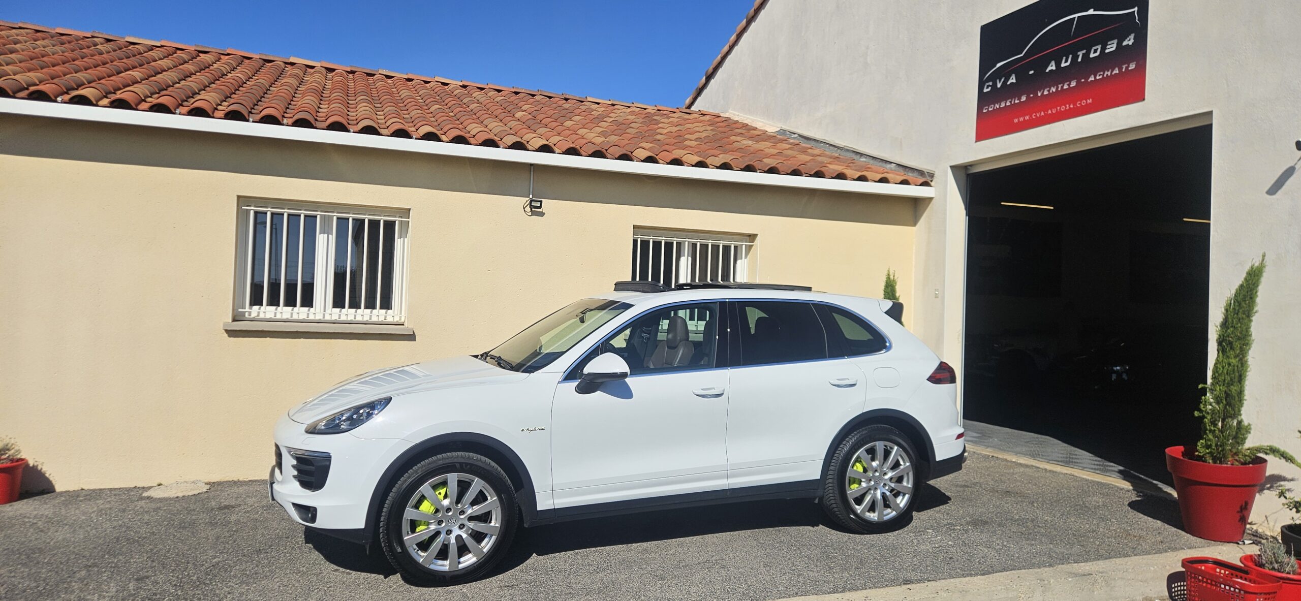 PORSCHE CAYENNE S 3.0L HYBRID 416CH