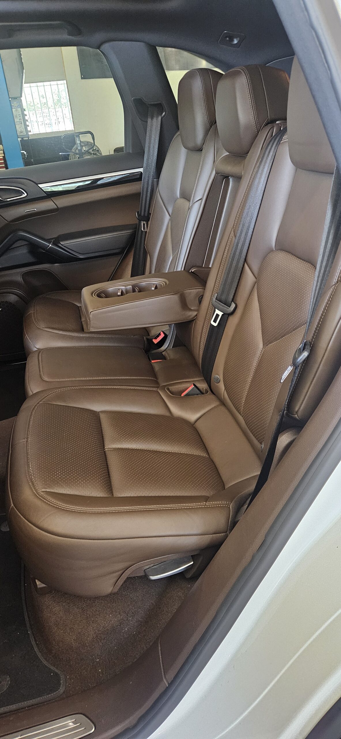 PORSCHE CAYENNE S 3.0L HYBRID 416CH