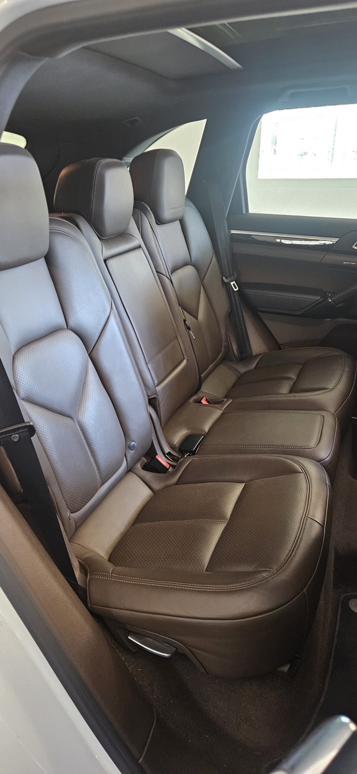 PORSCHE CAYENNE S 3.0L HYBRID 416CH