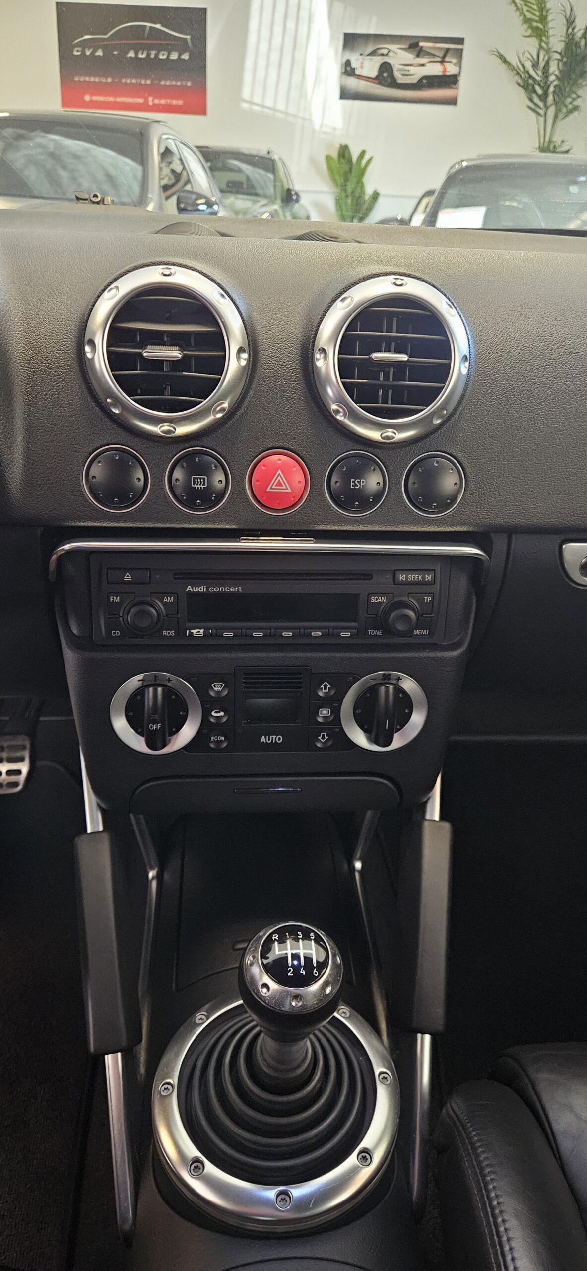 AUDI TT 3.2L V6 250 CH QUATTRO BOITE MANUELLE
