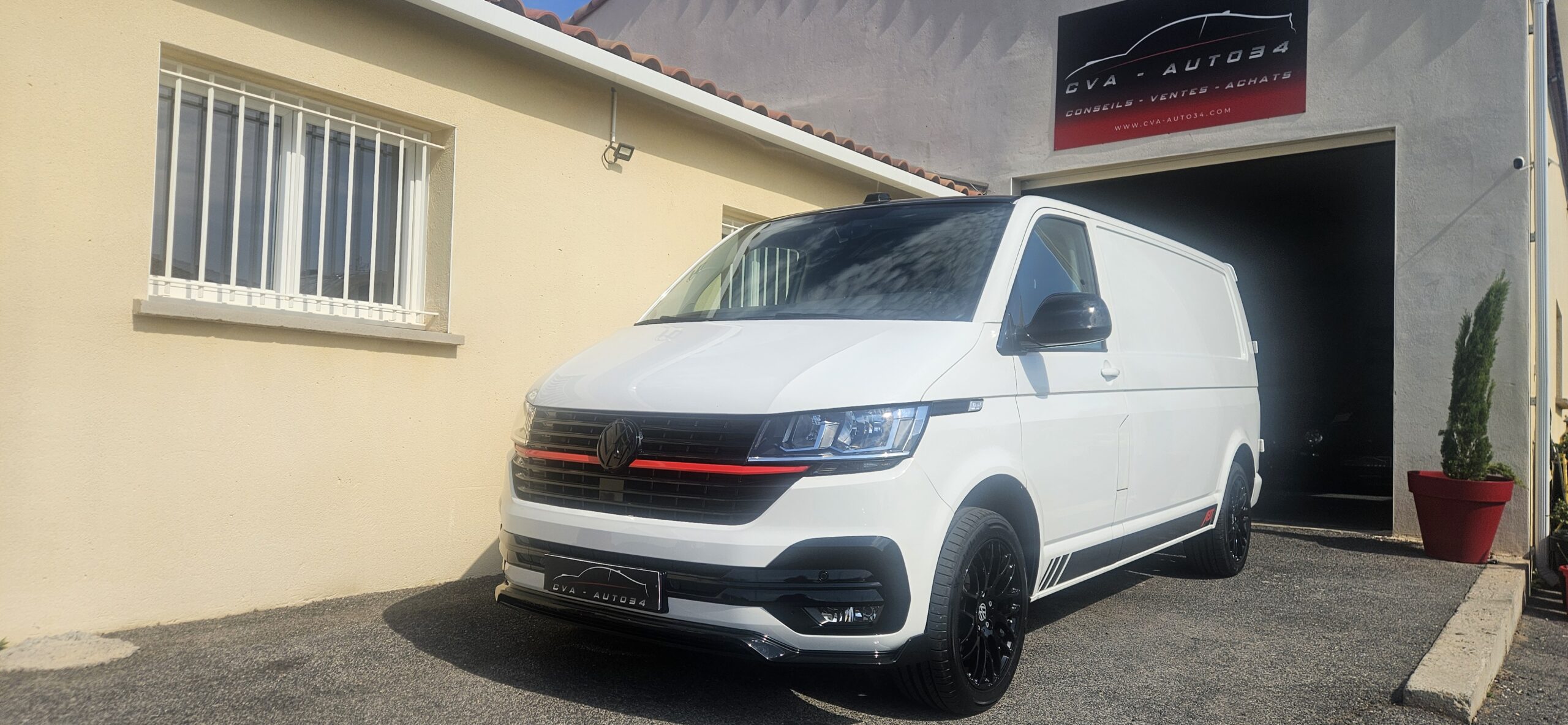VOLKSWAGEN TRANSPORTER T6.1 2.0L TDI 110 CH L2H1