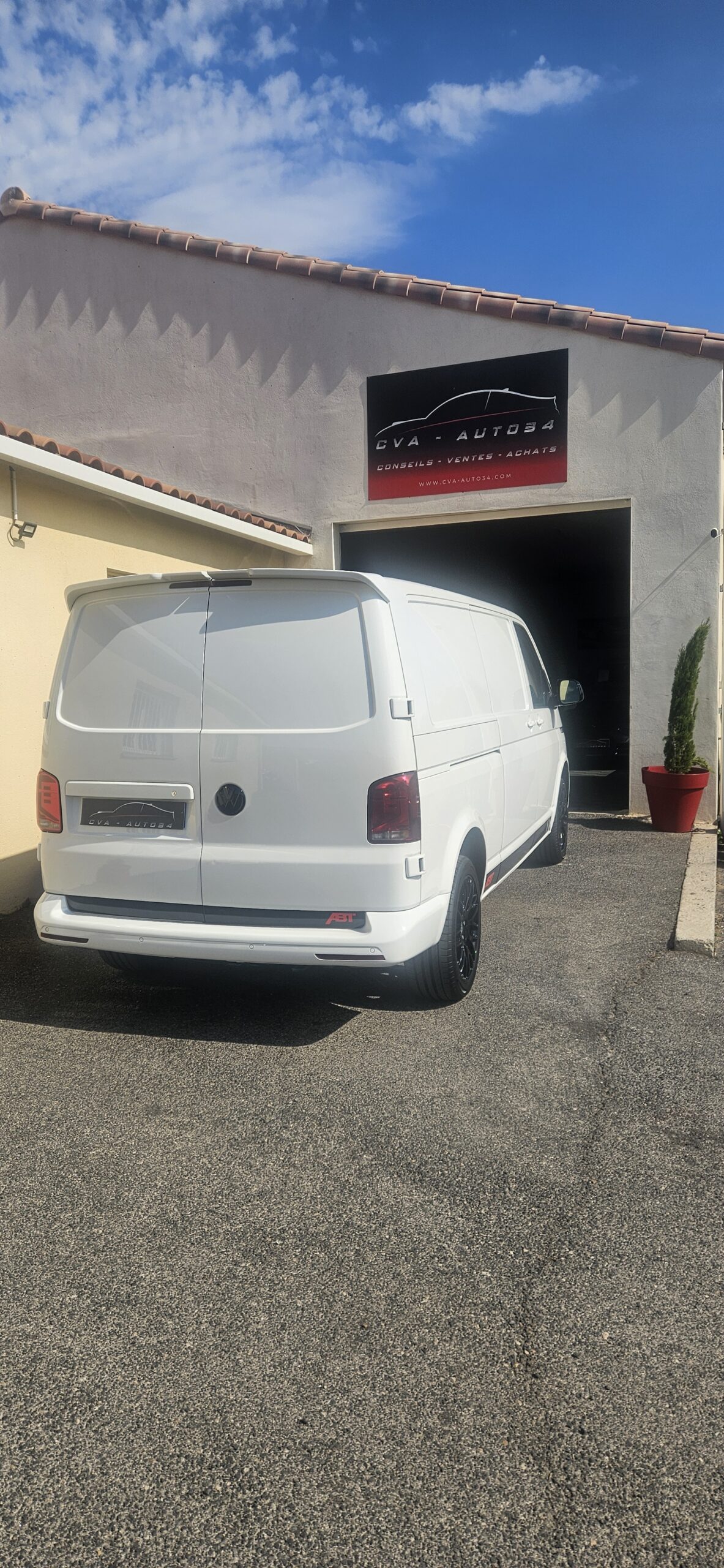 VOLKSWAGEN TRANSPORTER T6.1 2.0L TDI 110 CH L2H1
