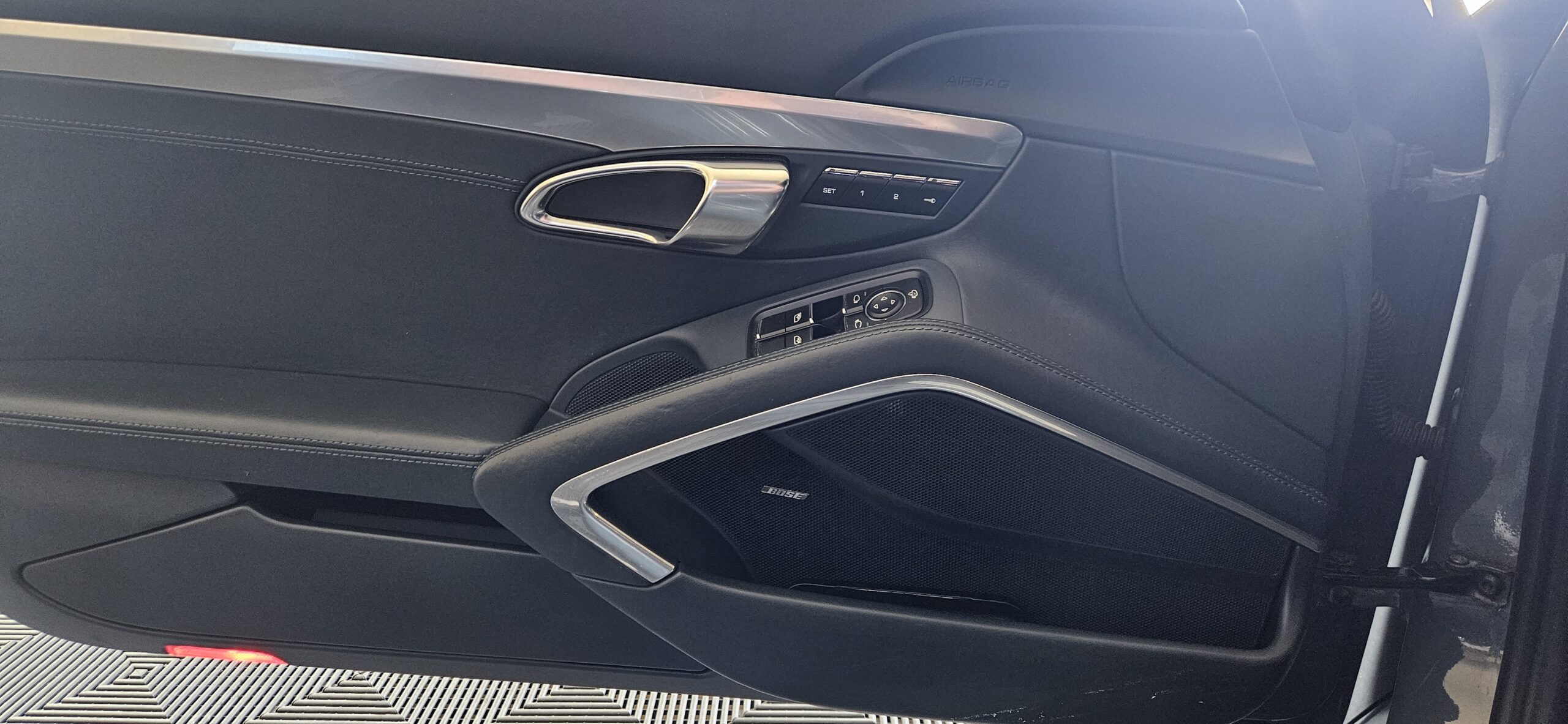 PORSCHE 991 CARRERA 4 PDK 3.0L 370CH