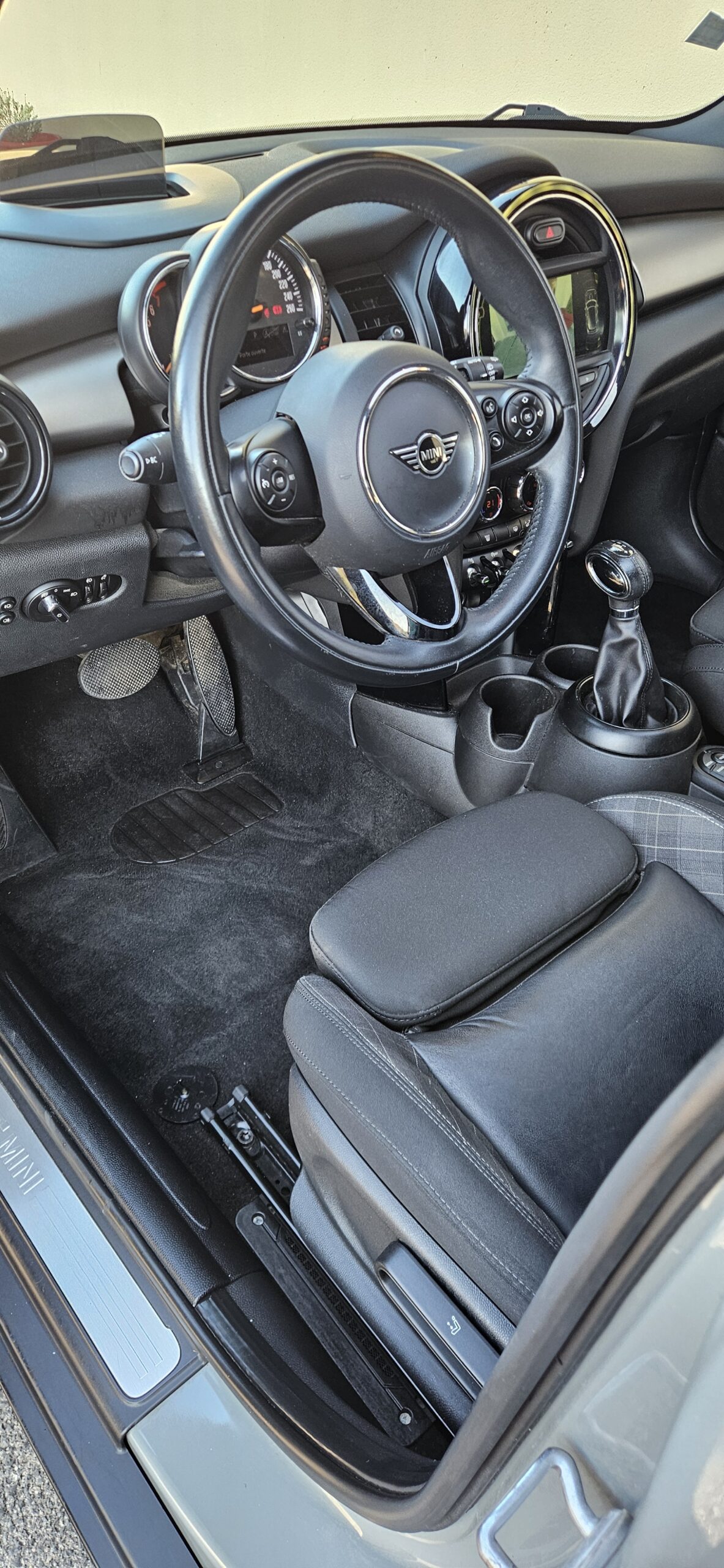 MINI COOPER 136CH 5 PORTES BOITE AUTO